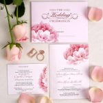 Thiệp cưới hoa mẫu đơn màu hồng Thiệp cưới hoa mẫu đơn màu hồng